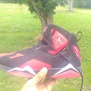 Michael jordan's basketball shoes size 10